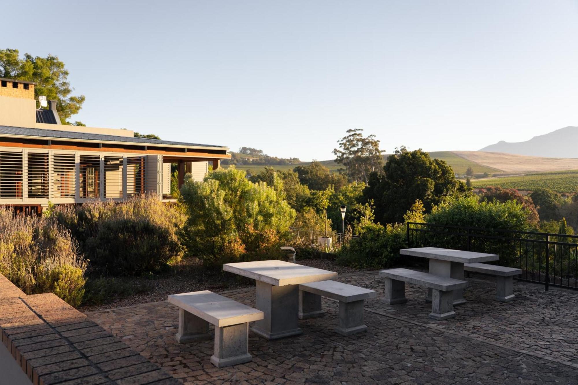 Apartment Avemore Olive - Full Backup Power Stellenbosch