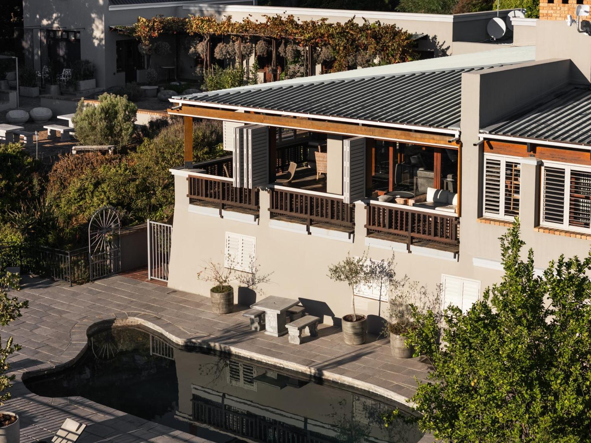 Avemore Olive - Full Backup Power Apartment